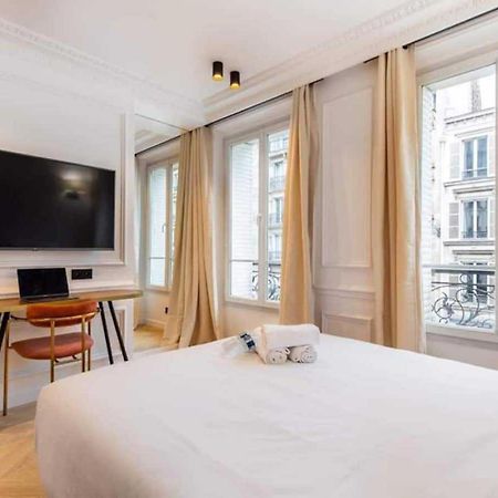 Newly Rebuilt By Architect - Center Of Paris Appartement Buitenkant foto