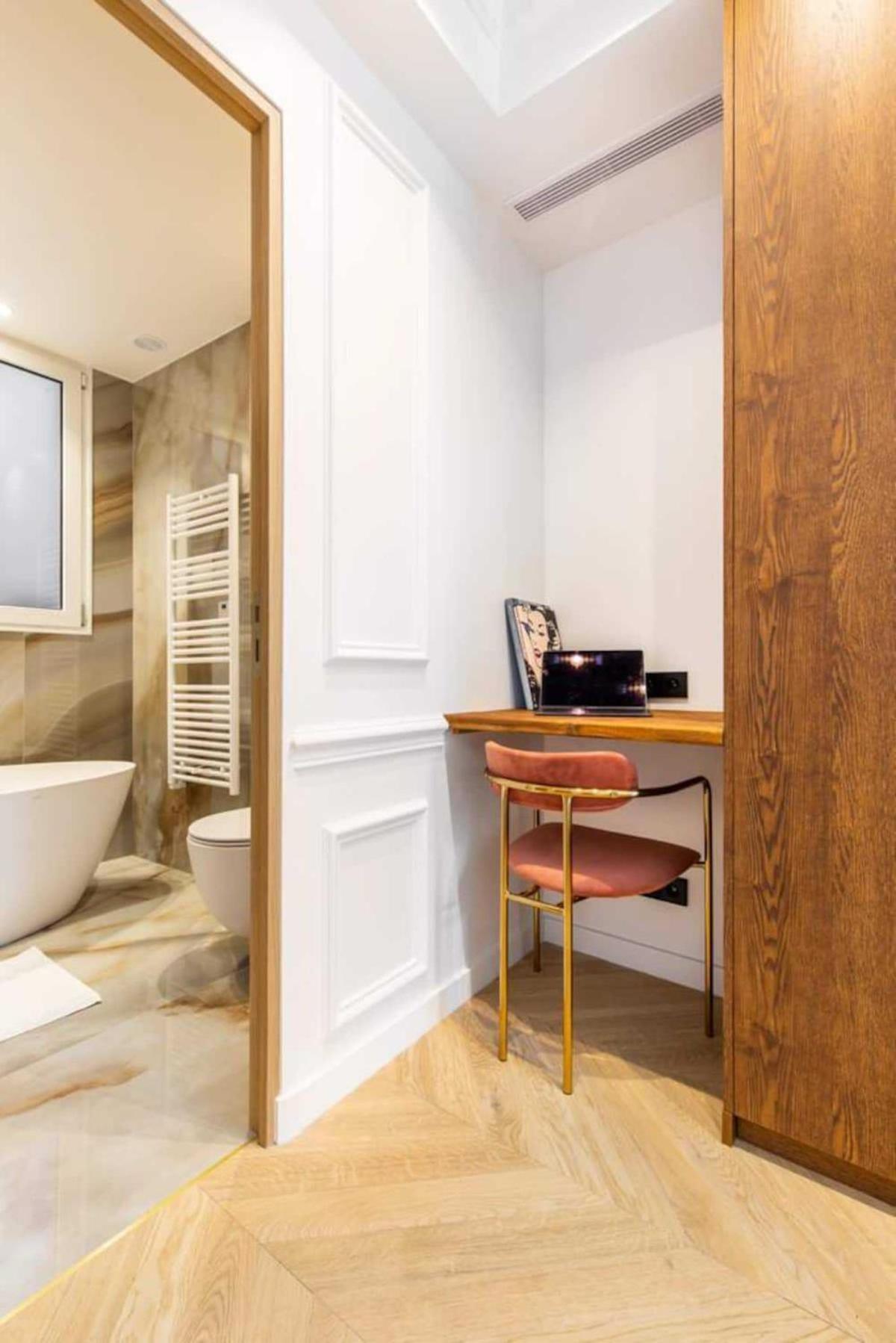 Newly Rebuilt By Architect - Center Of Paris Appartement Buitenkant foto